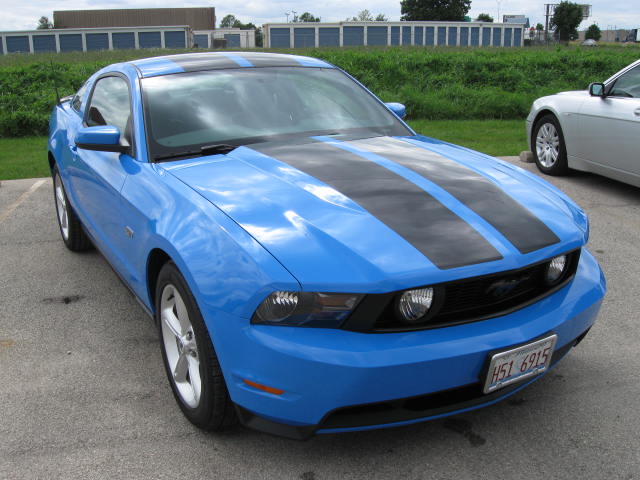 2010 Ford mustang hood stripes #10